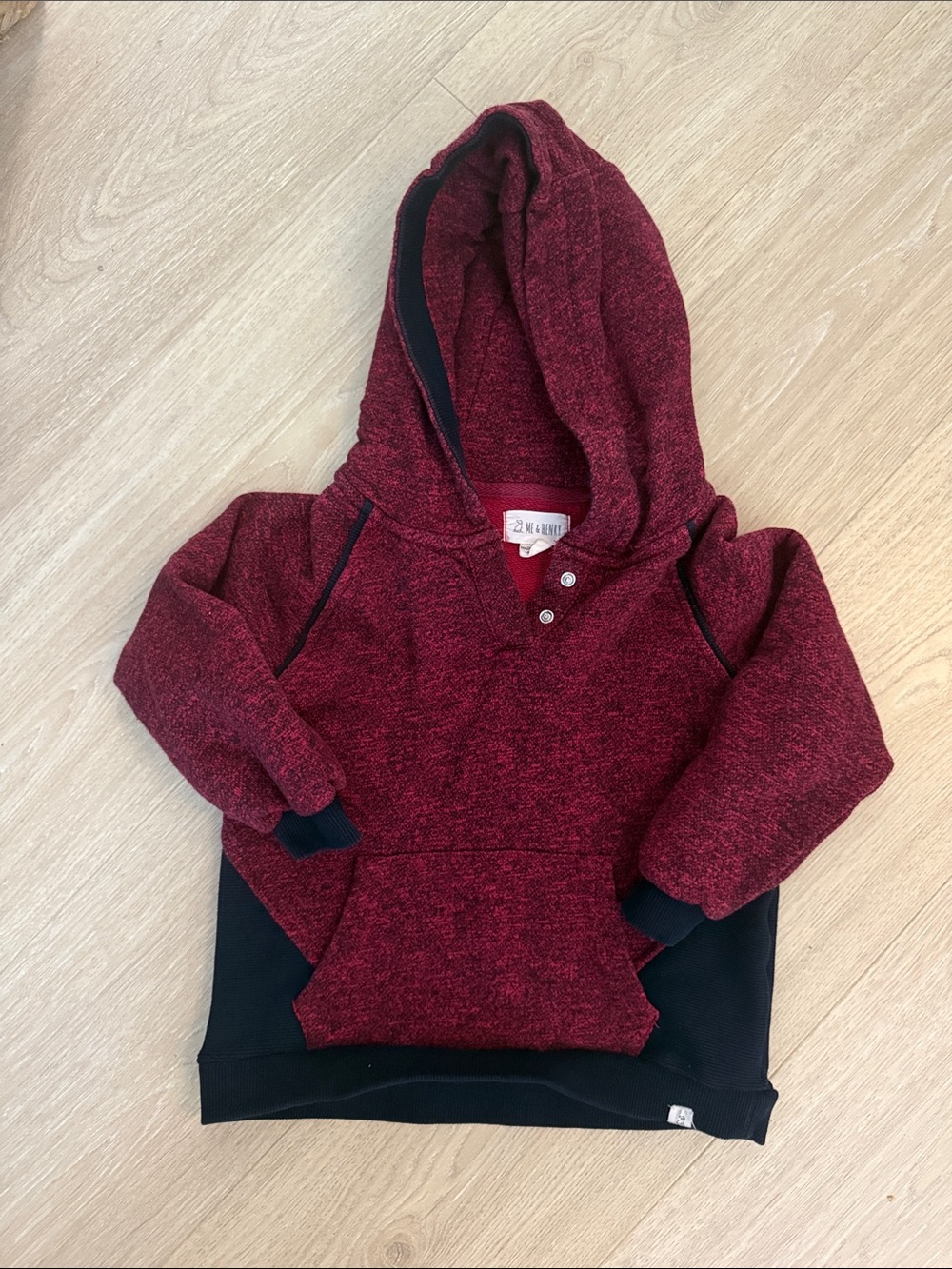 Me & Henry hooded sweater kids 4/5 worn once